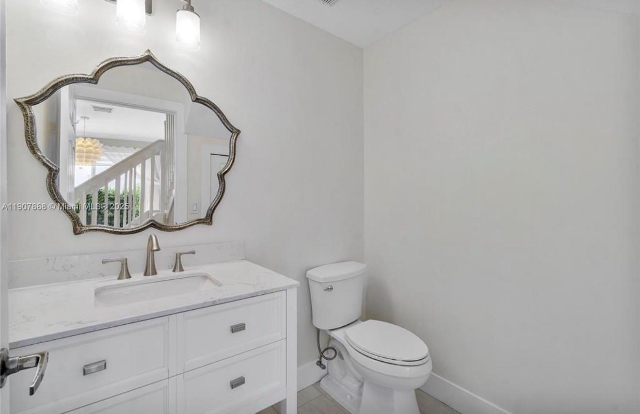 DORAL ISLES NORTH SEC TWO - Residential Lease