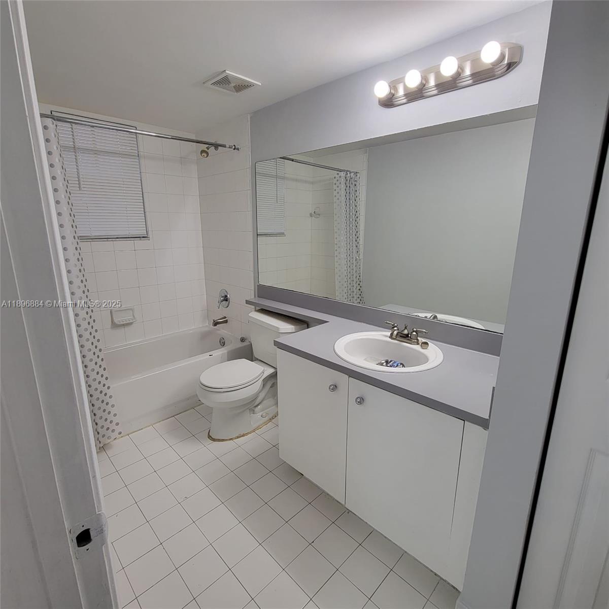 DEVONAIRE CONDO AT PEMBRO - Residential