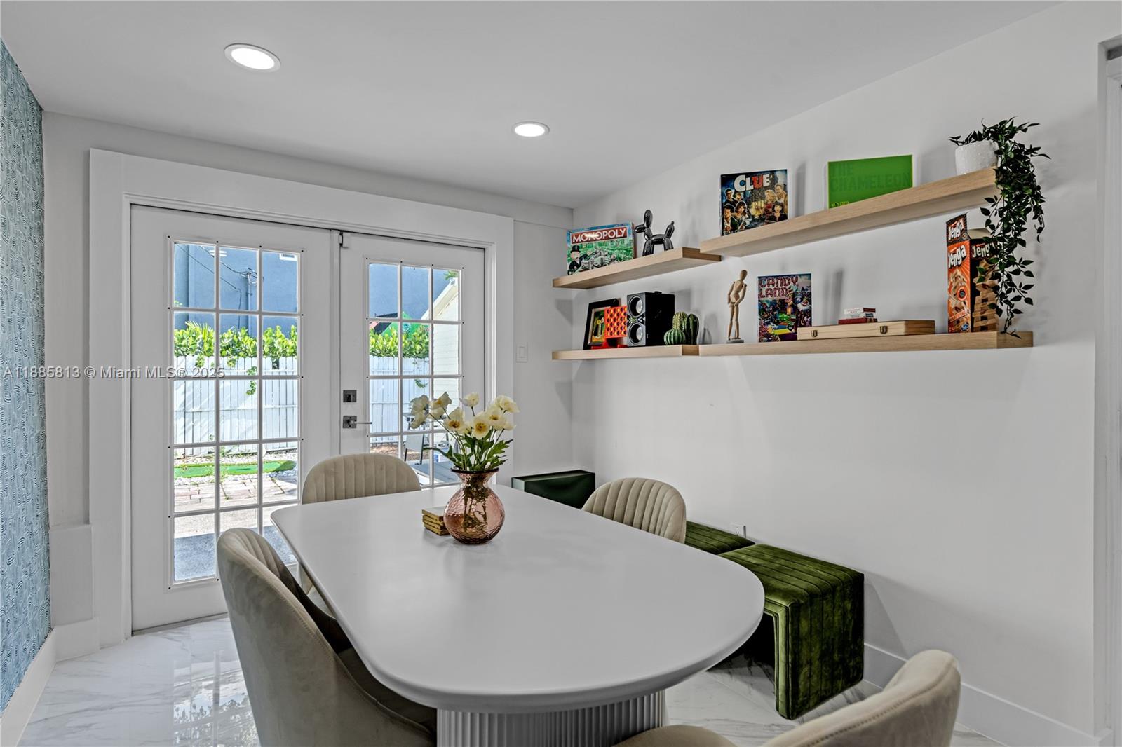 LAUDERDALE PARK 6-33 1/2 - Residential