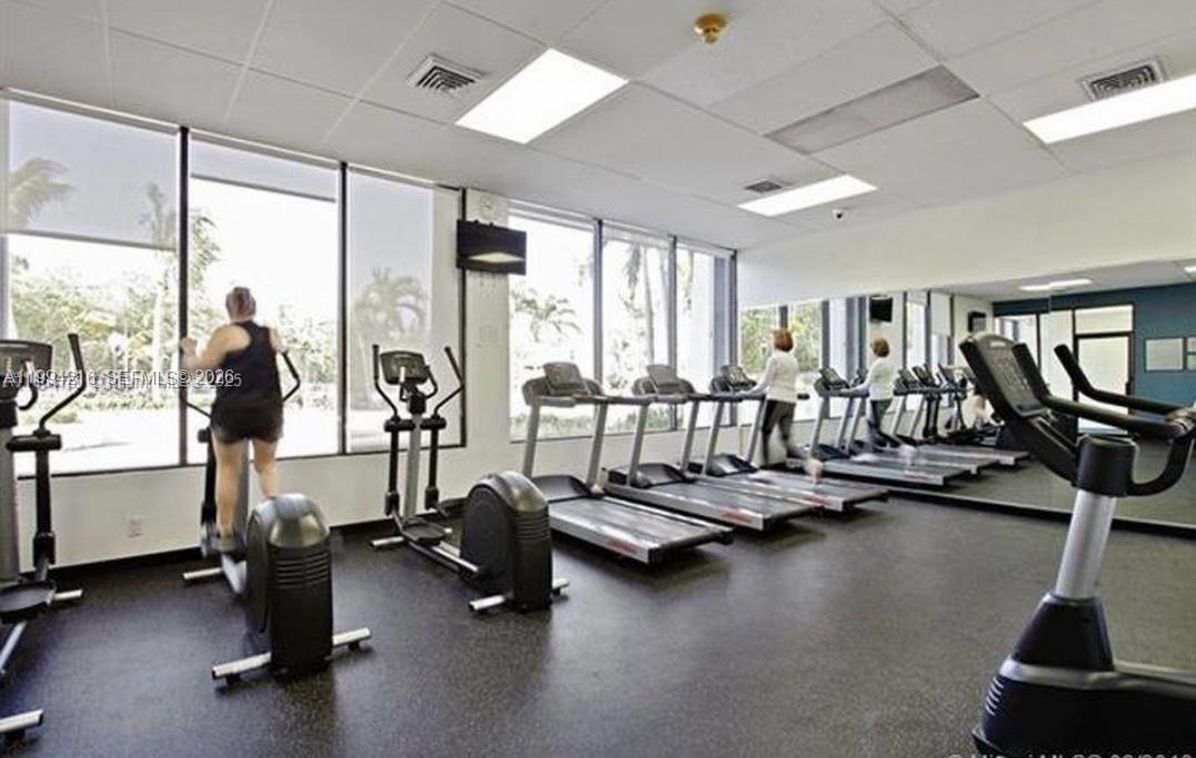 ARLEN HOUSE EAST CONDO - Residential