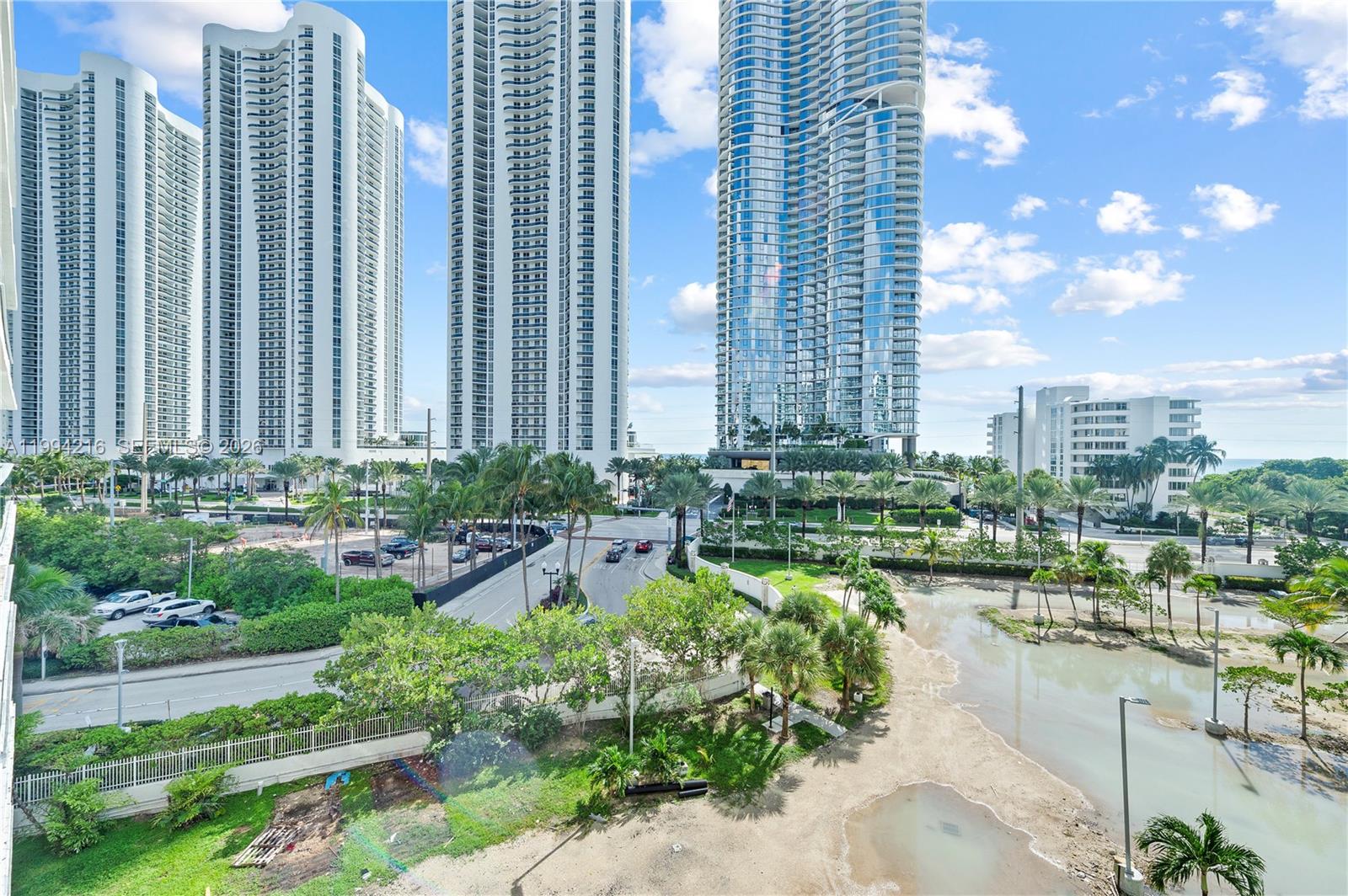 ARLEN HOUSE EAST CONDO - Residential