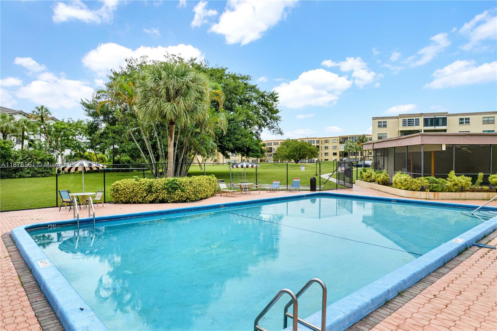 ISLE OF SANDALFOOT CONDO - Residential