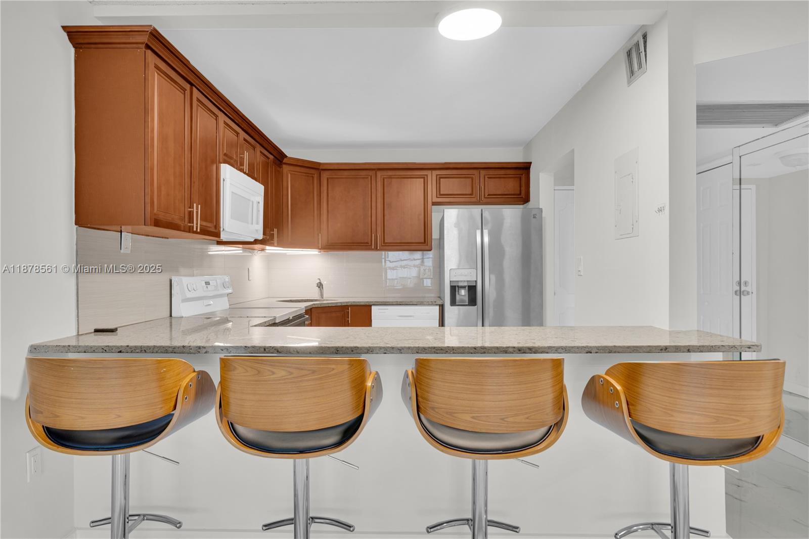 ISLE OF SANDALFOOT CONDO - Residential