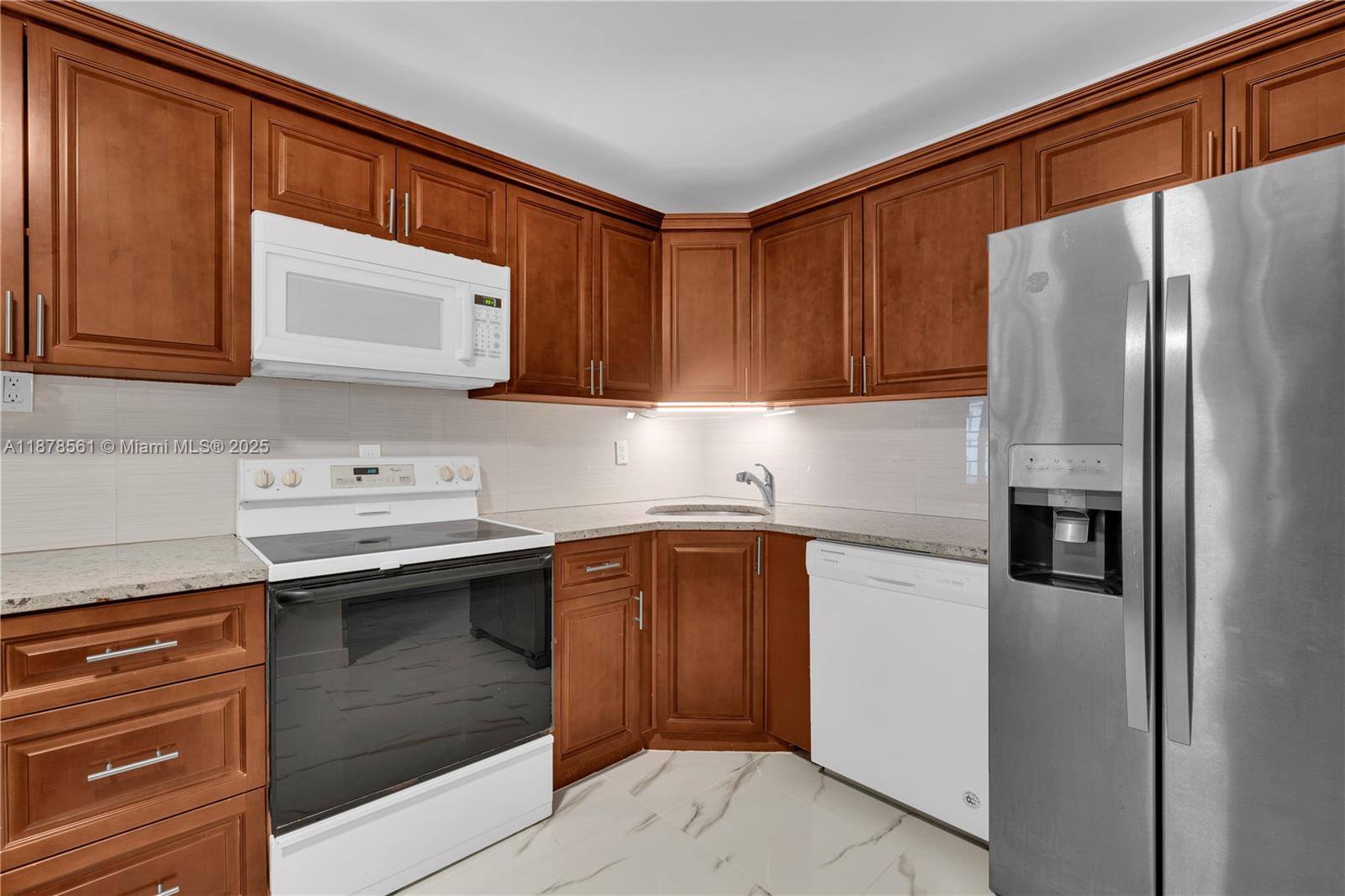 ISLE OF SANDALFOOT CONDO - Residential