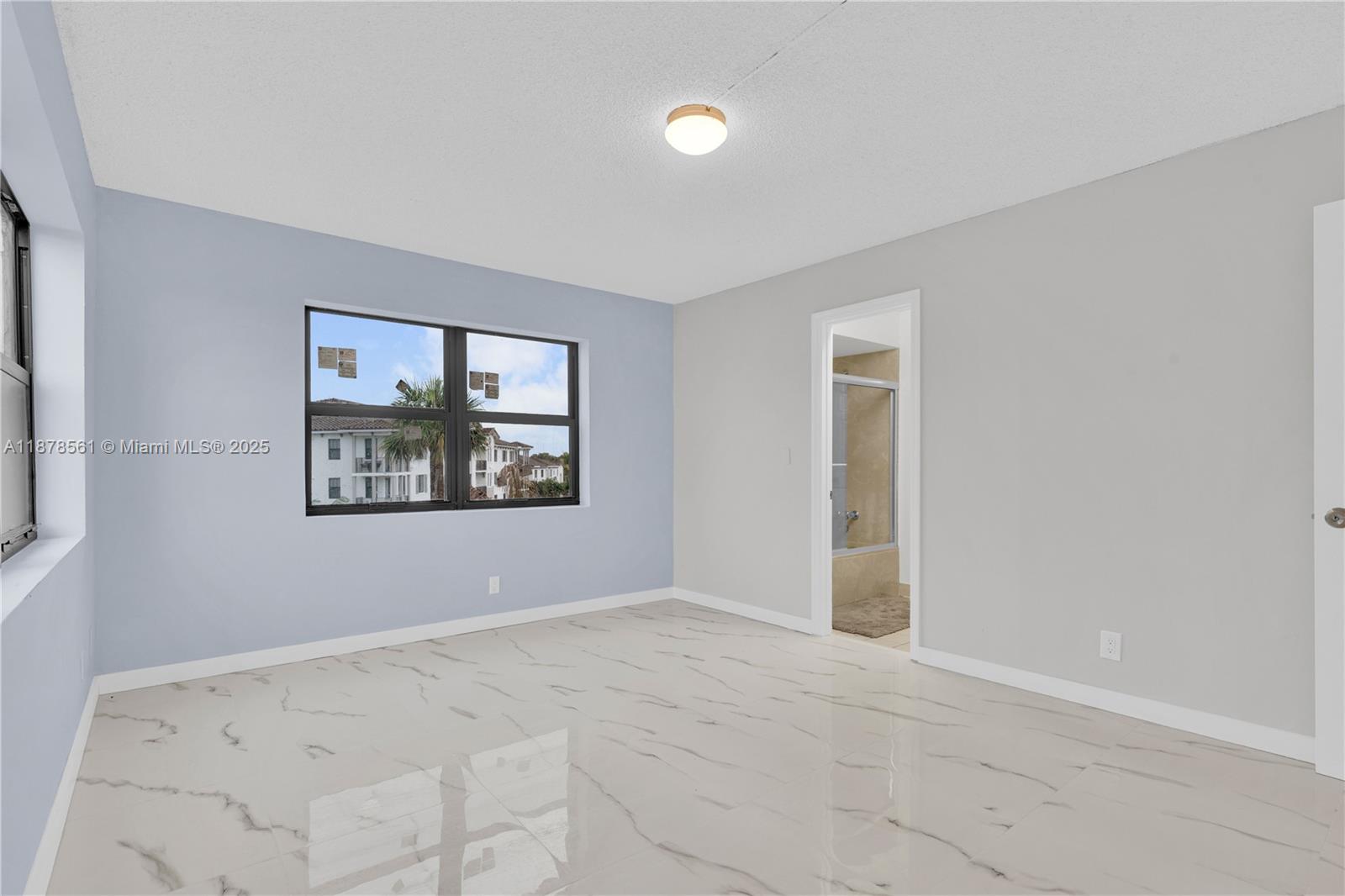 ISLE OF SANDALFOOT CONDO - Residential