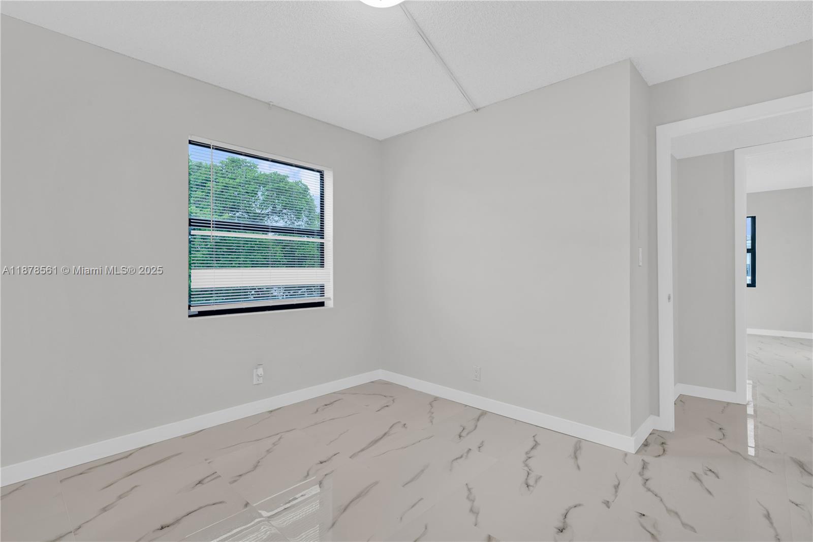 ISLE OF SANDALFOOT CONDO - Residential