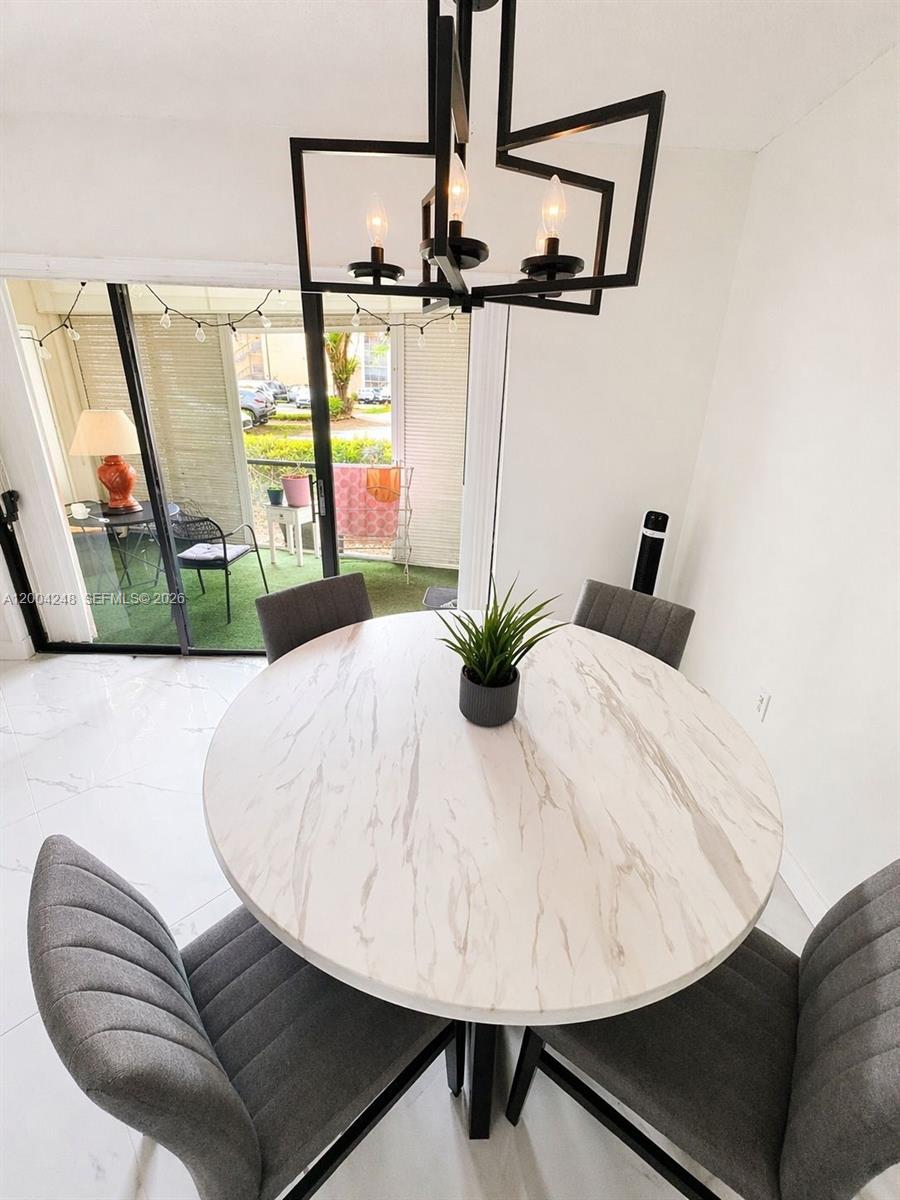 PLANTATION CLUB C CONDO - Residential