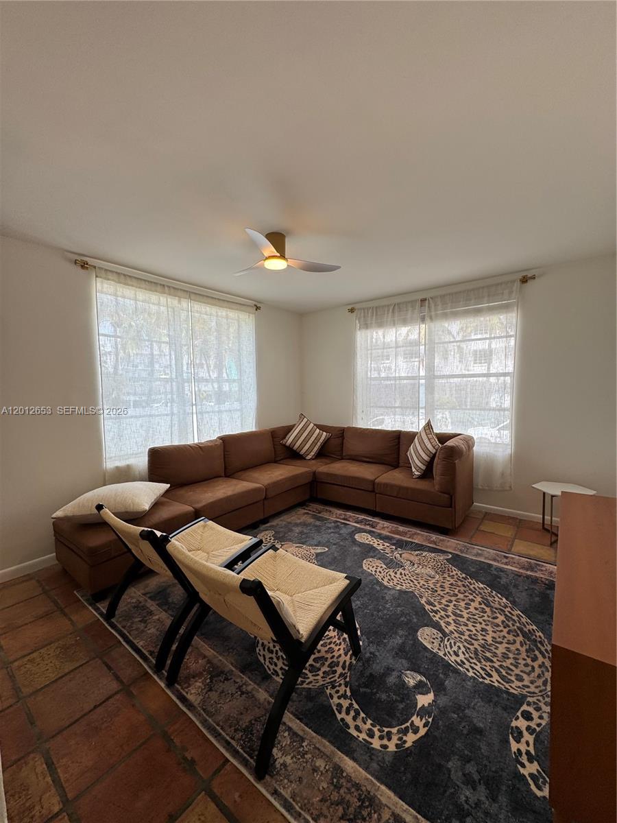 THE DRAKE CONDO - Residential Lease