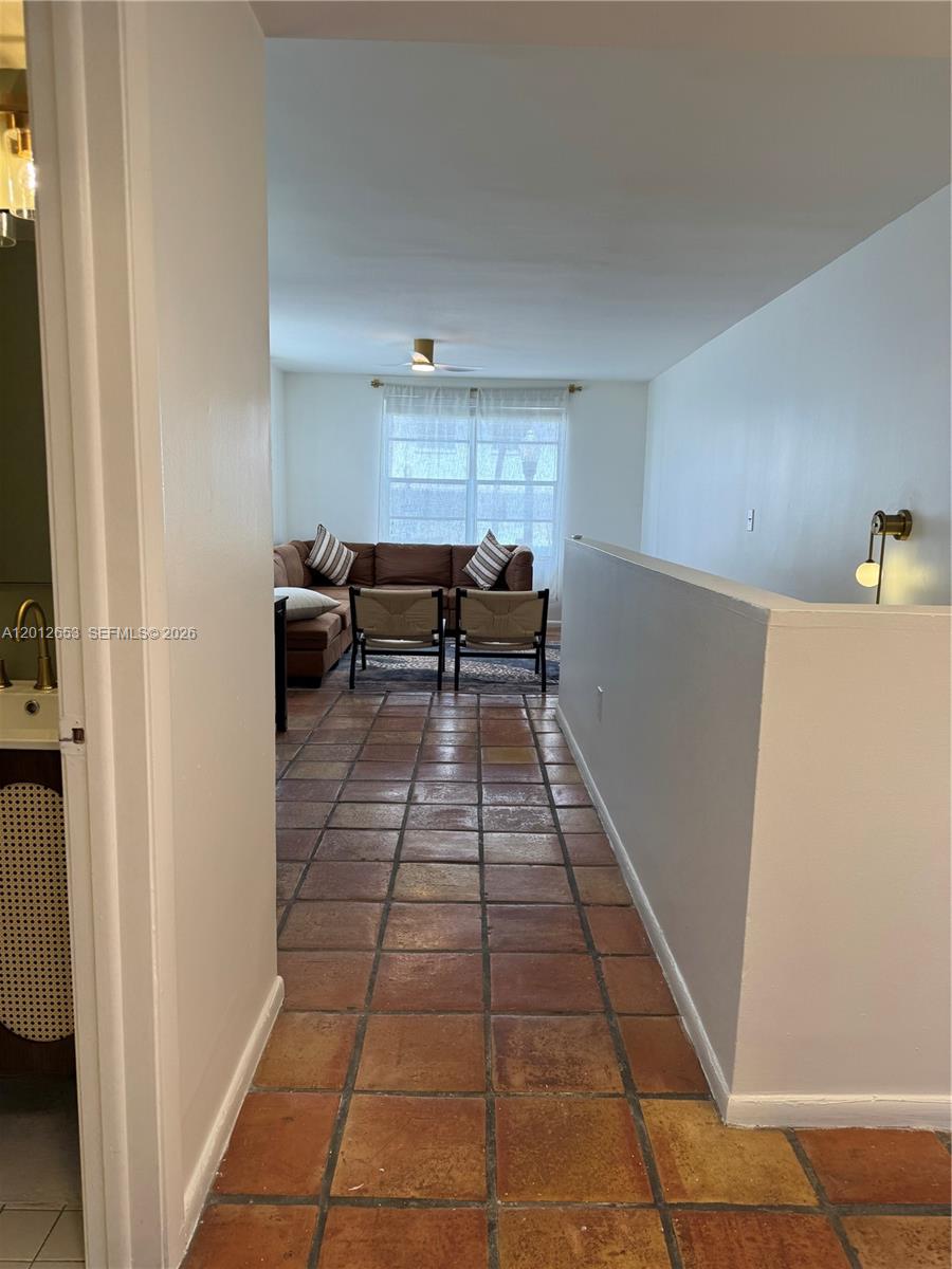 THE DRAKE CONDO - Residential Lease