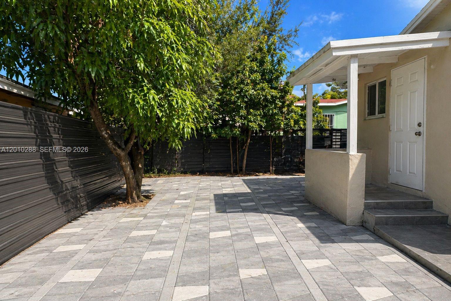 PETERS ADDN TO PRAMAR SUB - Residential