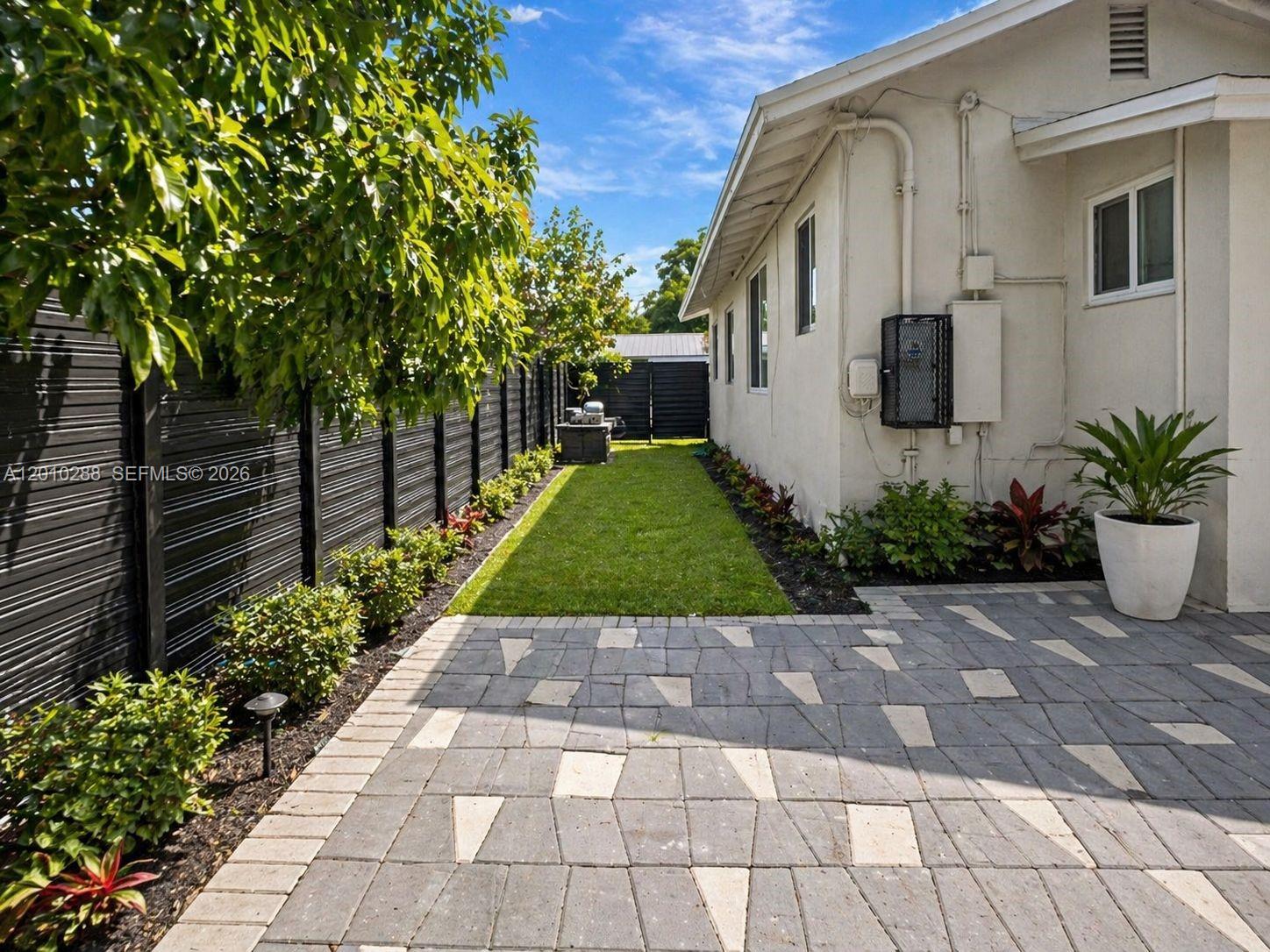 PETERS ADDN TO PRAMAR SUB - Residential