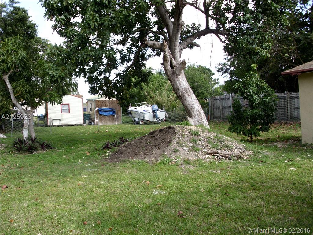 12-13 56 39 SYMMES-SHARMA - Residential