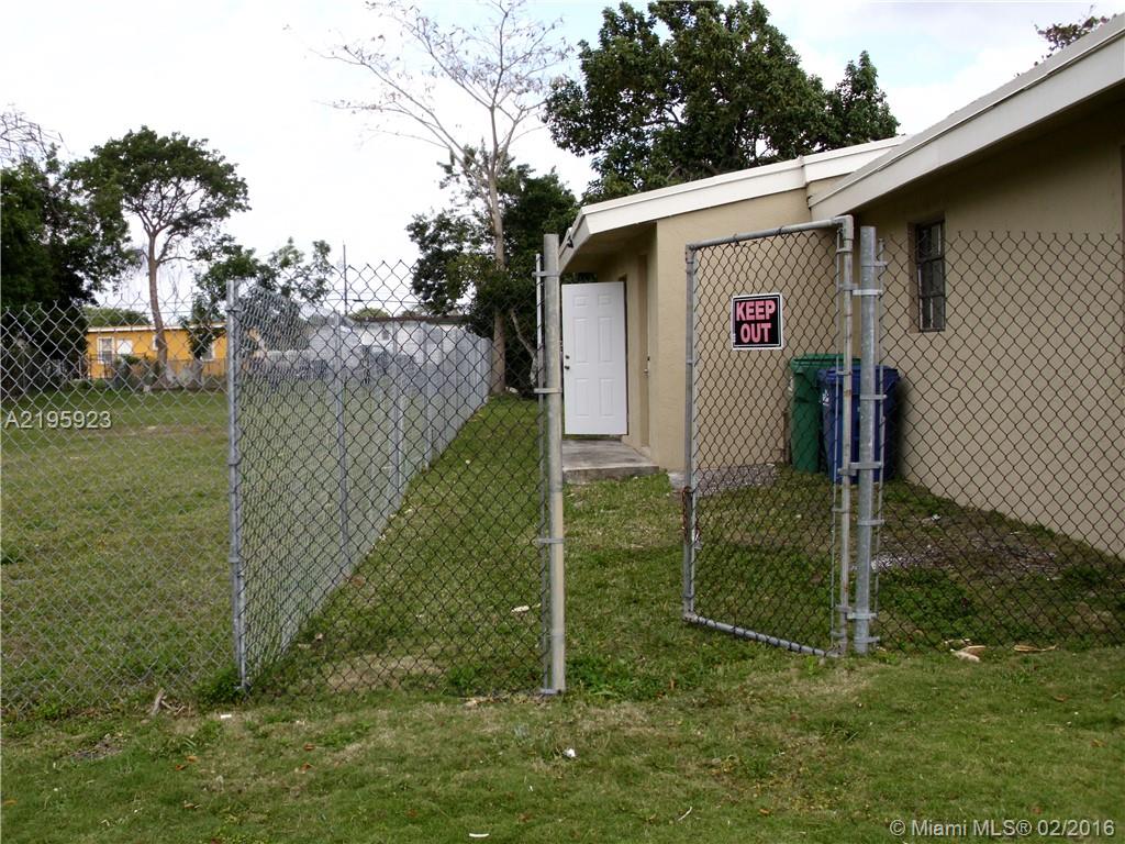 12-13 56 39 SYMMES-SHARMA - Residential