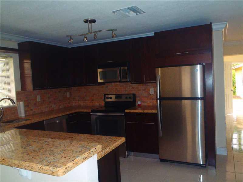 12-13 56 39 SYMMES-SHARMA - Residential