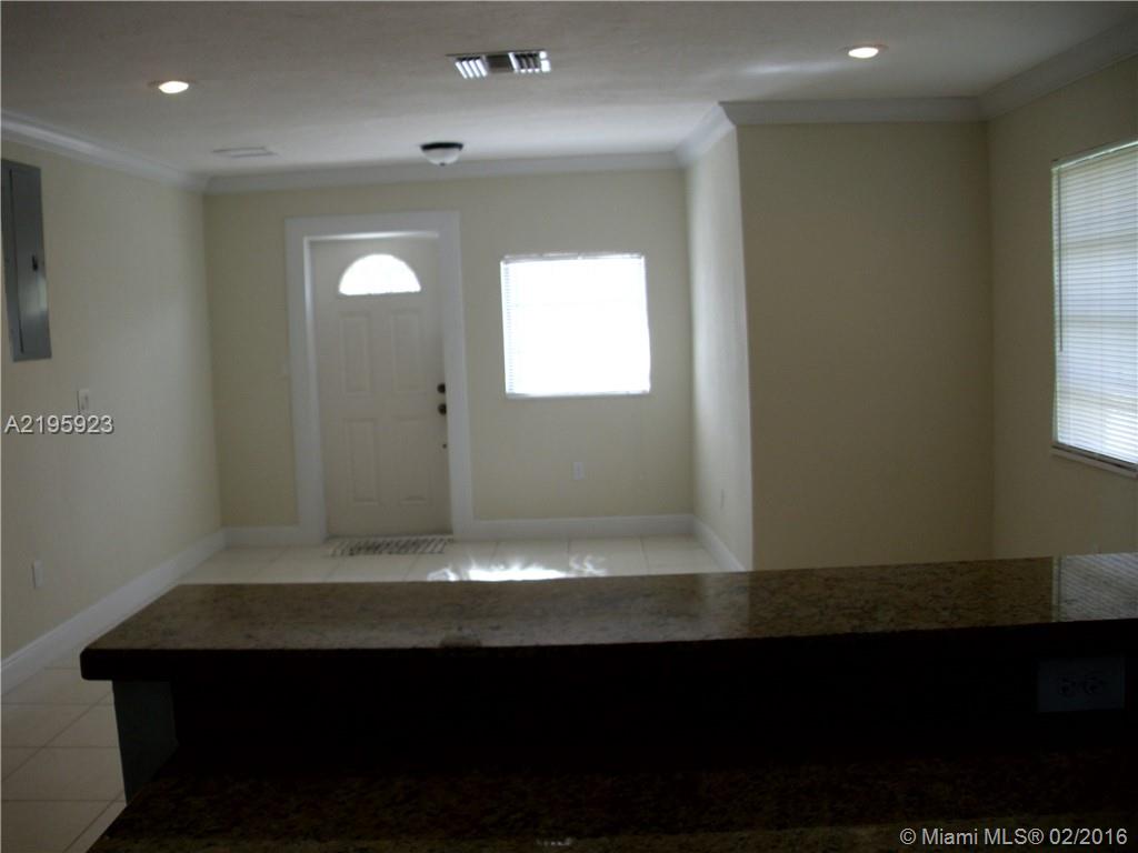 12-13 56 39 SYMMES-SHARMA - Residential