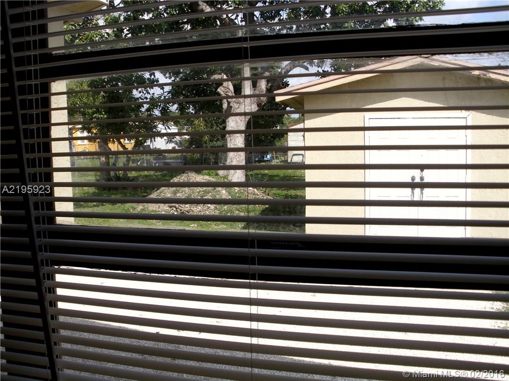 12-13 56 39 SYMMES-SHARMA - Residential