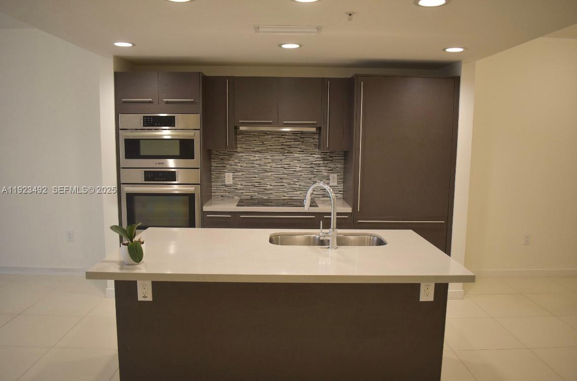 GRAND BAY COMMONS SOUTH - Residential