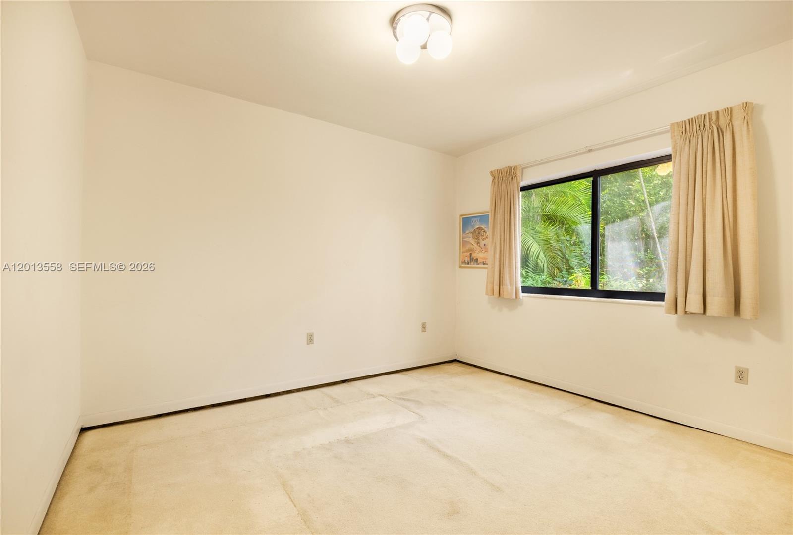 SANS SOUCI CORR PL OF 2ND - Residential