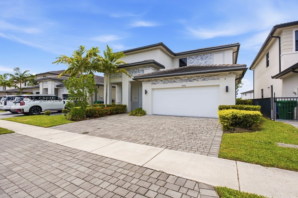 4308 SW 173rd Ave