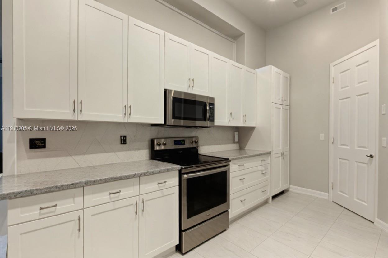 IRONHORSE PAR C - Residential