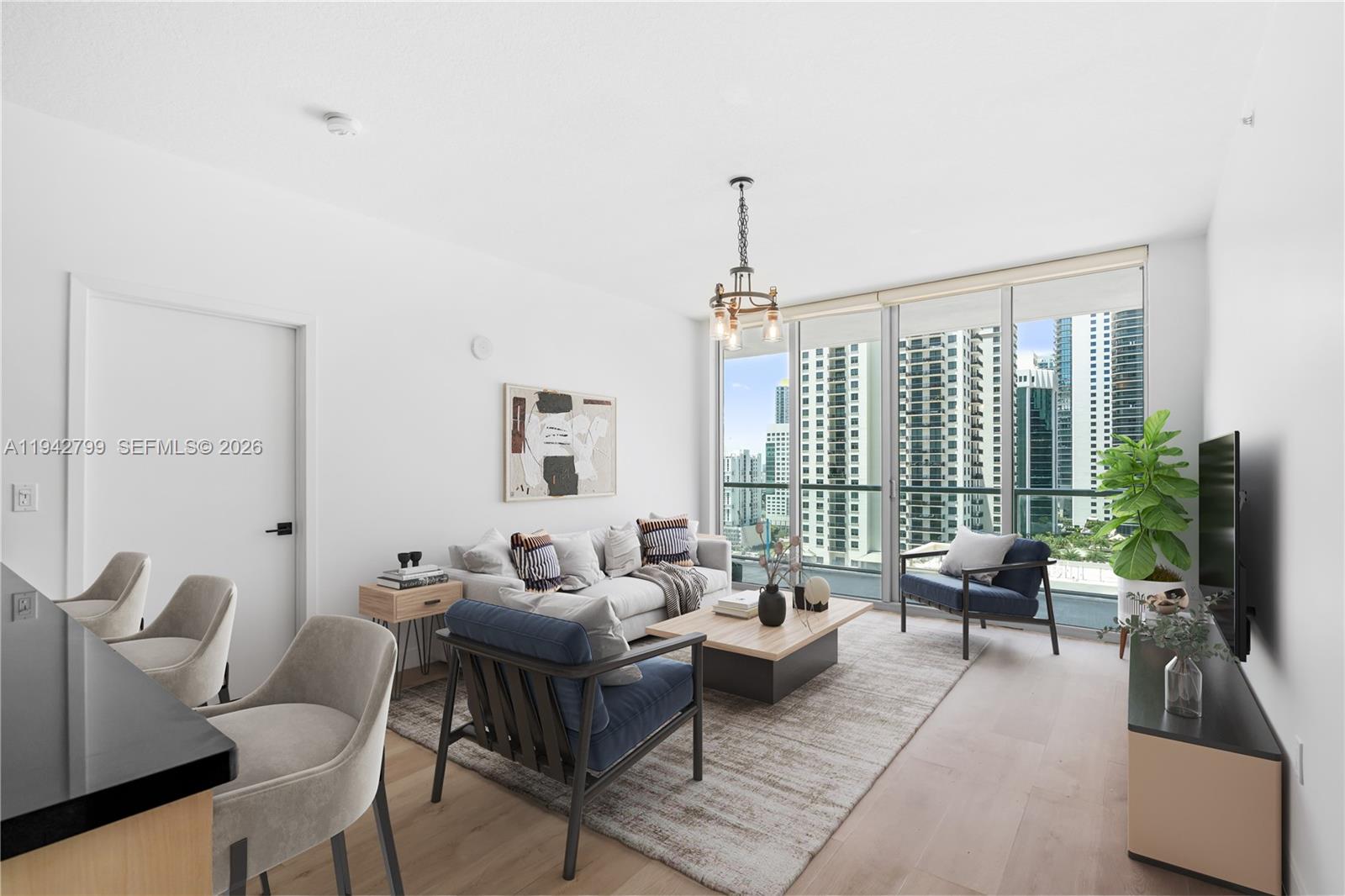THE AXIS ON BRICKELL - Residential