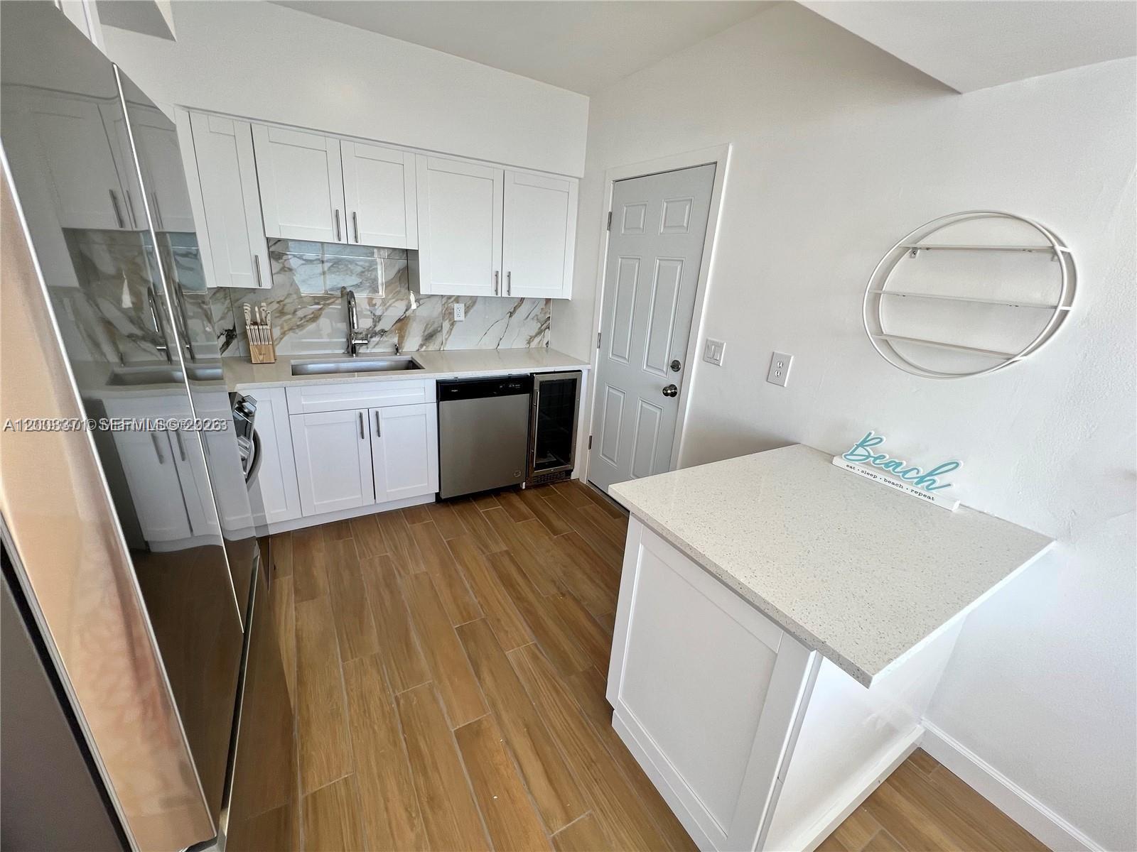 TREASURE IS 1ST ADDN PORT - Residential Lease