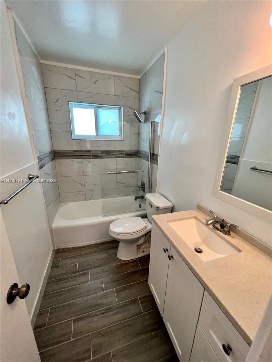 TREASURE IS 1ST ADDN PORT - Residential Lease