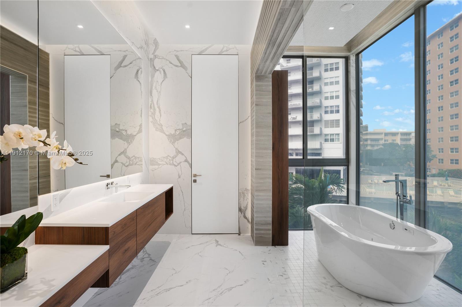 GOLDEN ISLES SEC A REV PL - Residential