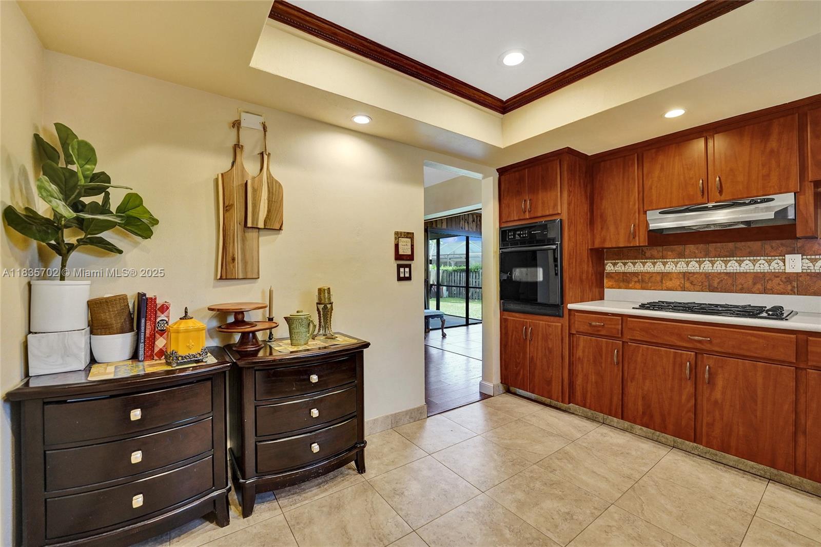 PEMBROKE LAKES SEC 2 - Residential