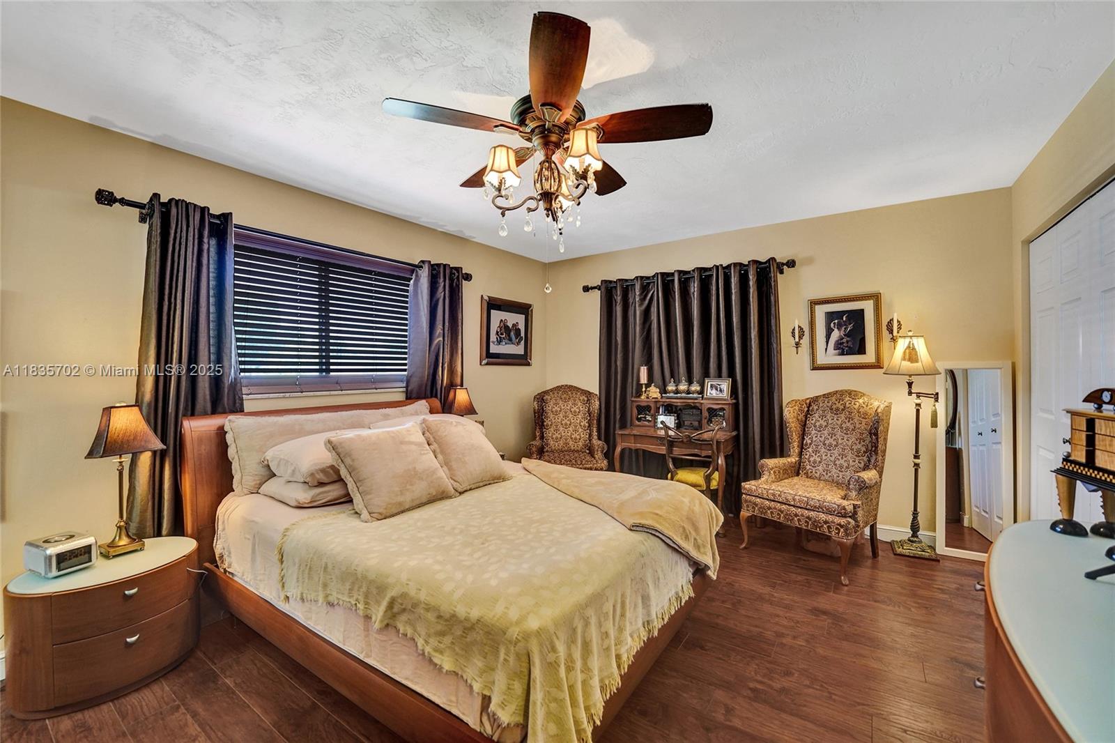 PEMBROKE LAKES SEC 2 - Residential