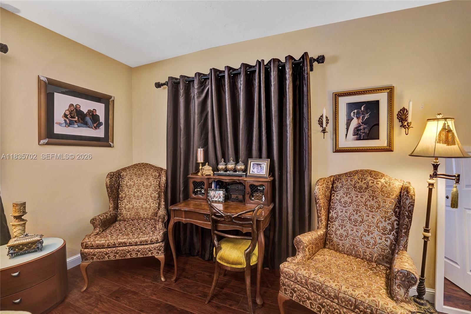 PEMBROKE LAKES SEC 2 - Residential