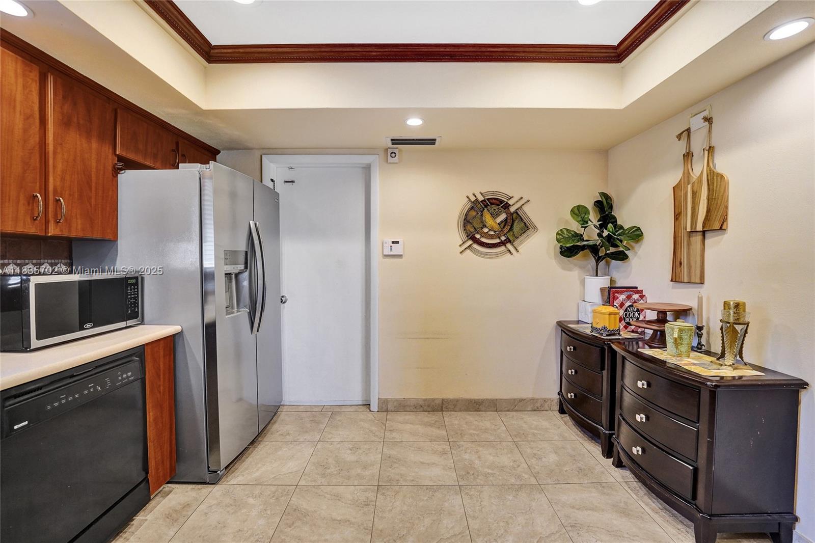 PEMBROKE LAKES SEC 2 - Residential