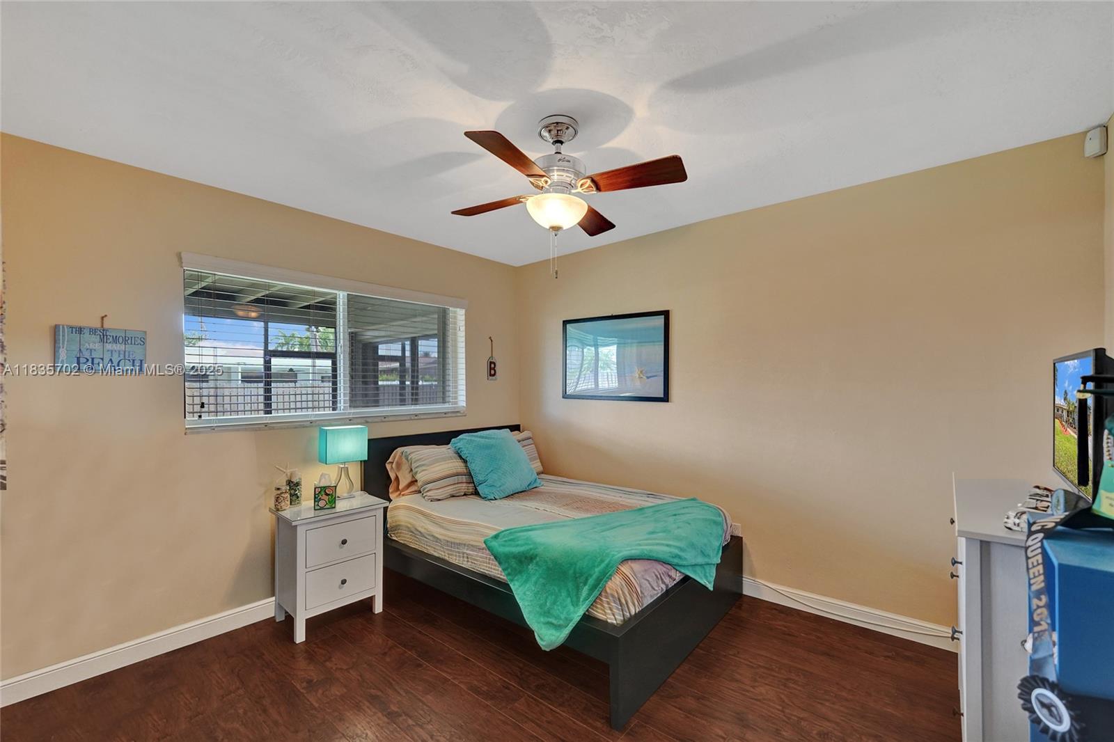 PEMBROKE LAKES SEC 2 - Residential