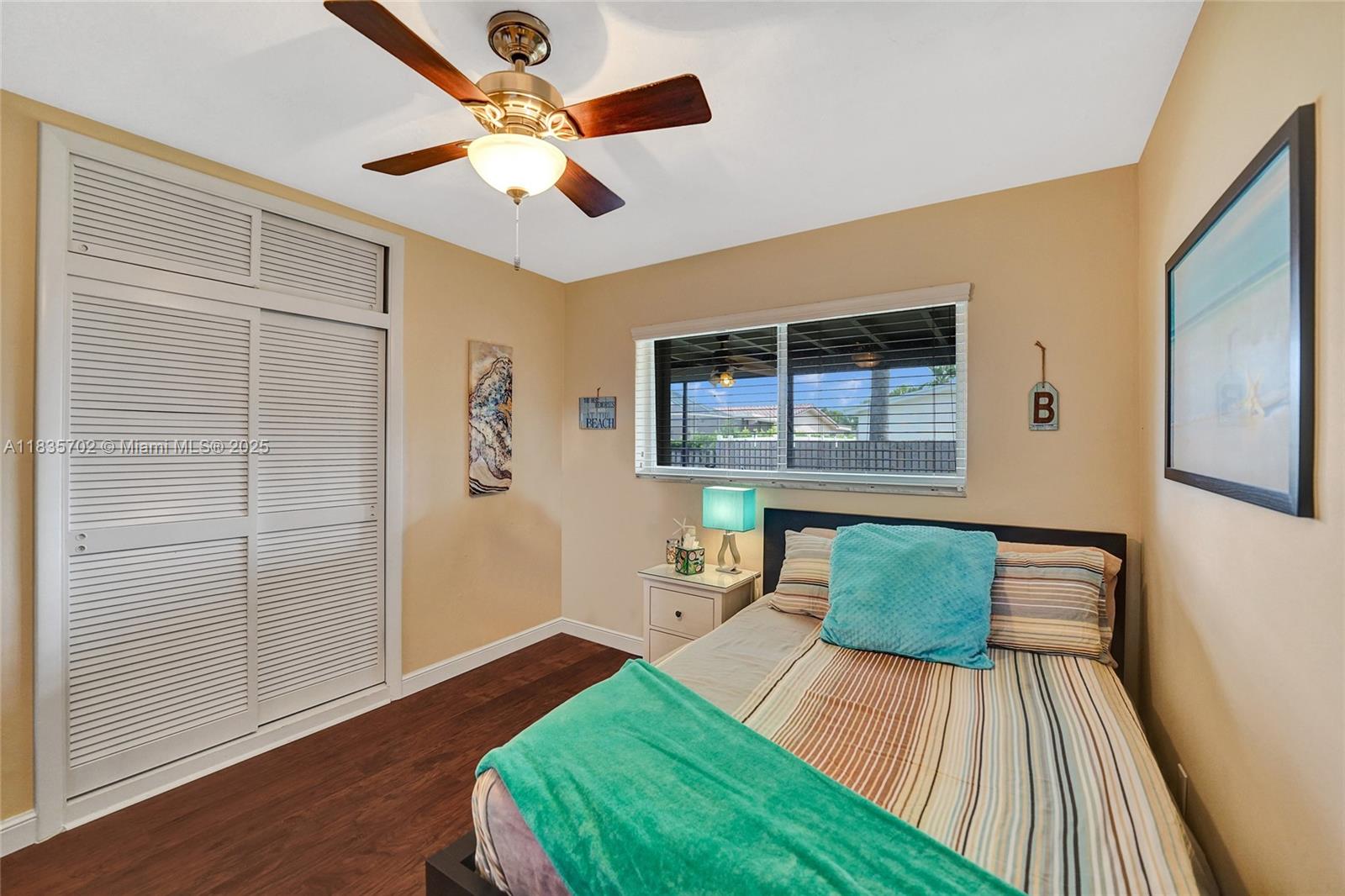 PEMBROKE LAKES SEC 2 - Residential