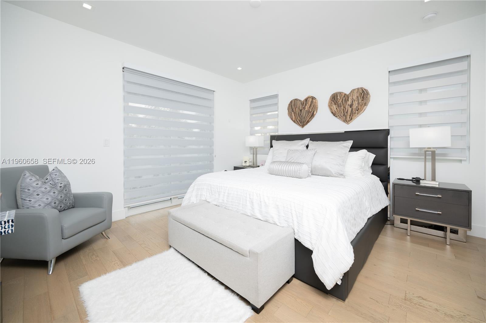 DORAL PALMS SOUTH - Residential