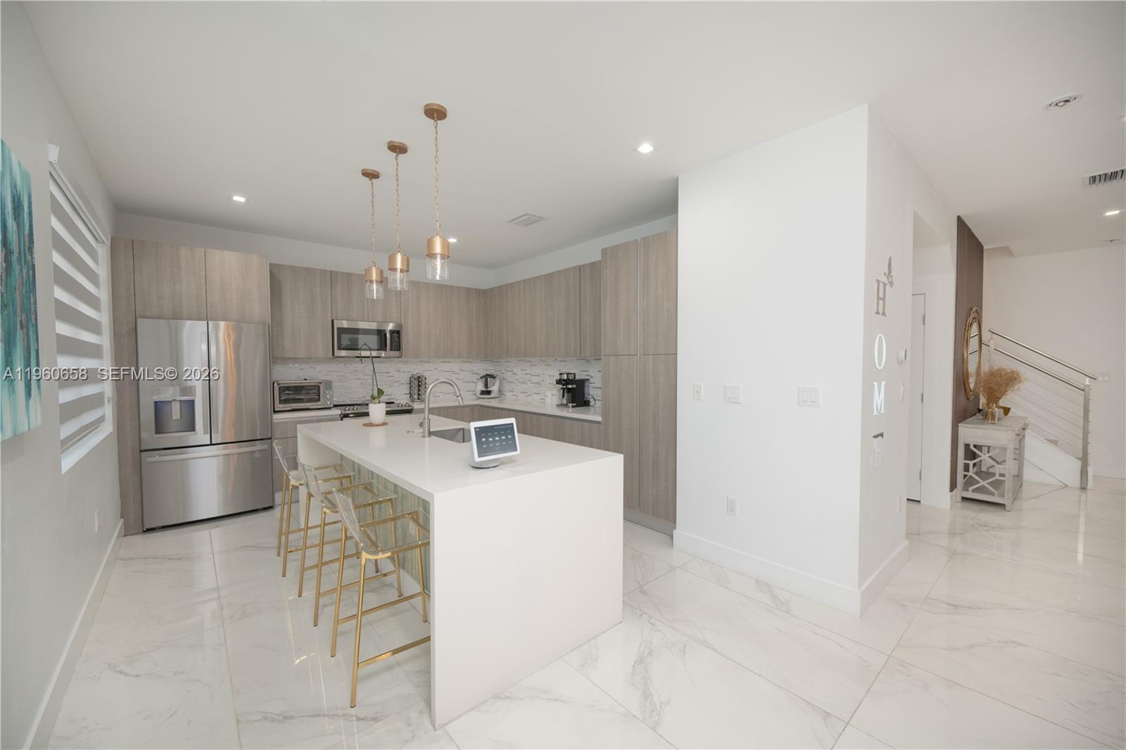 DORAL PALMS SOUTH - Residential