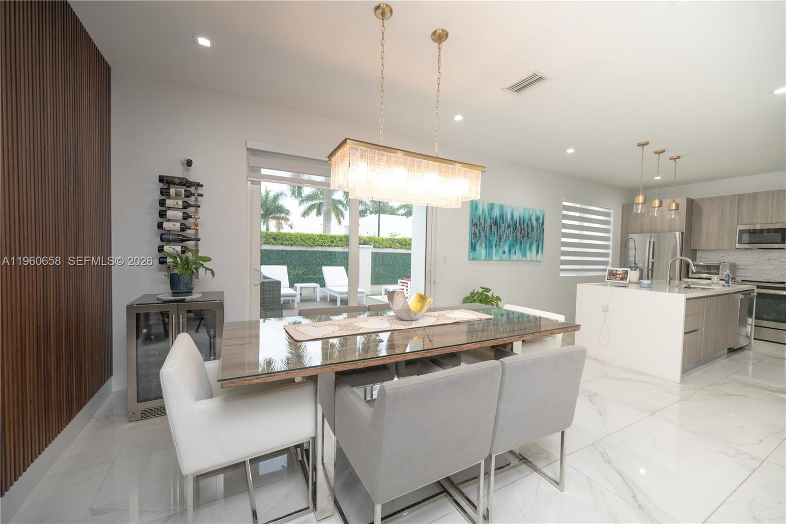 DORAL PALMS SOUTH - Residential