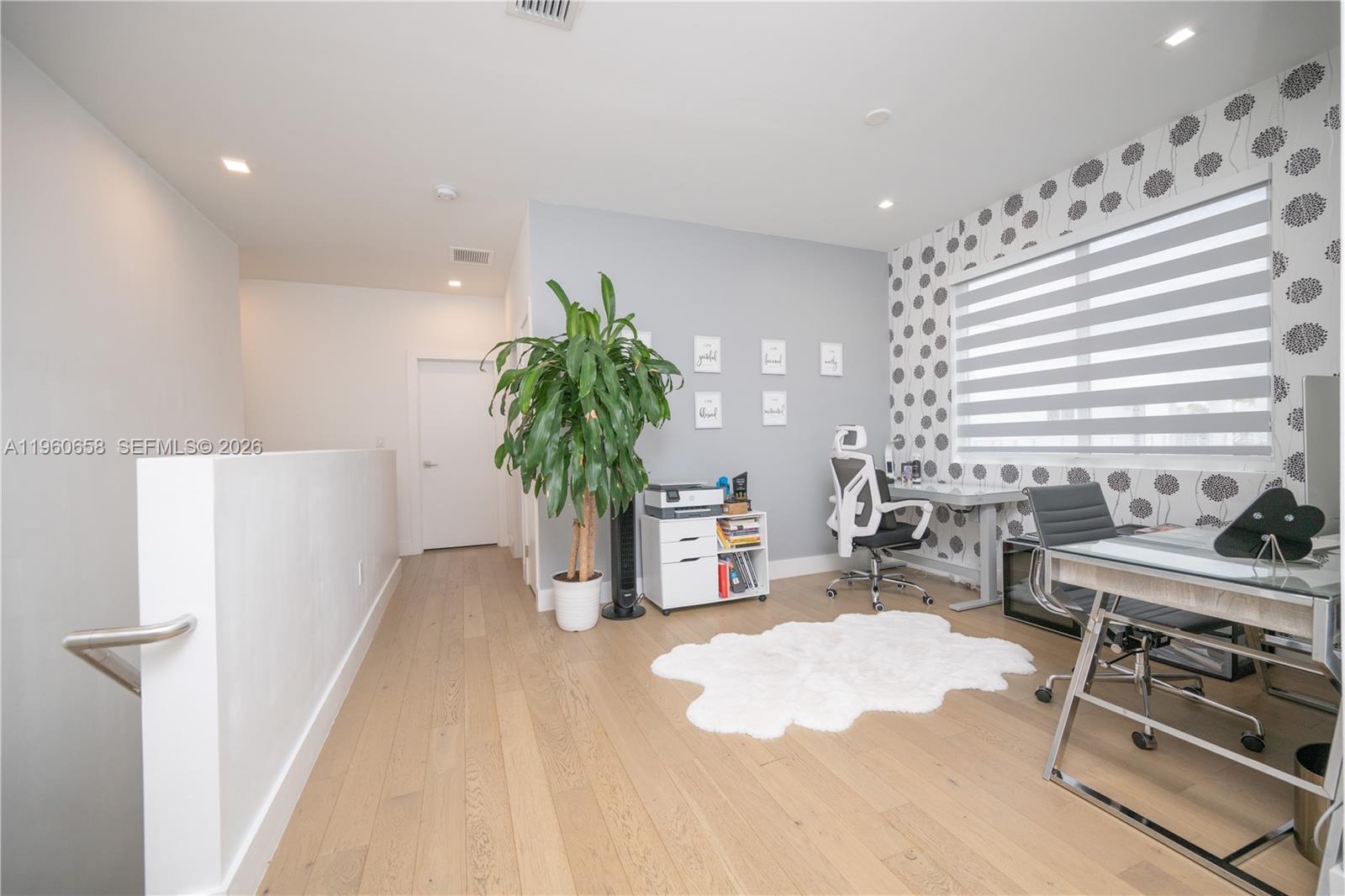 DORAL PALMS SOUTH - Residential