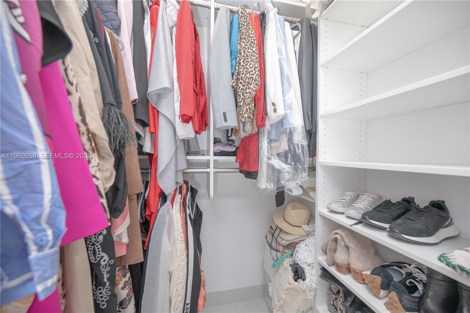 DORAL PALMS SOUTH - Residential