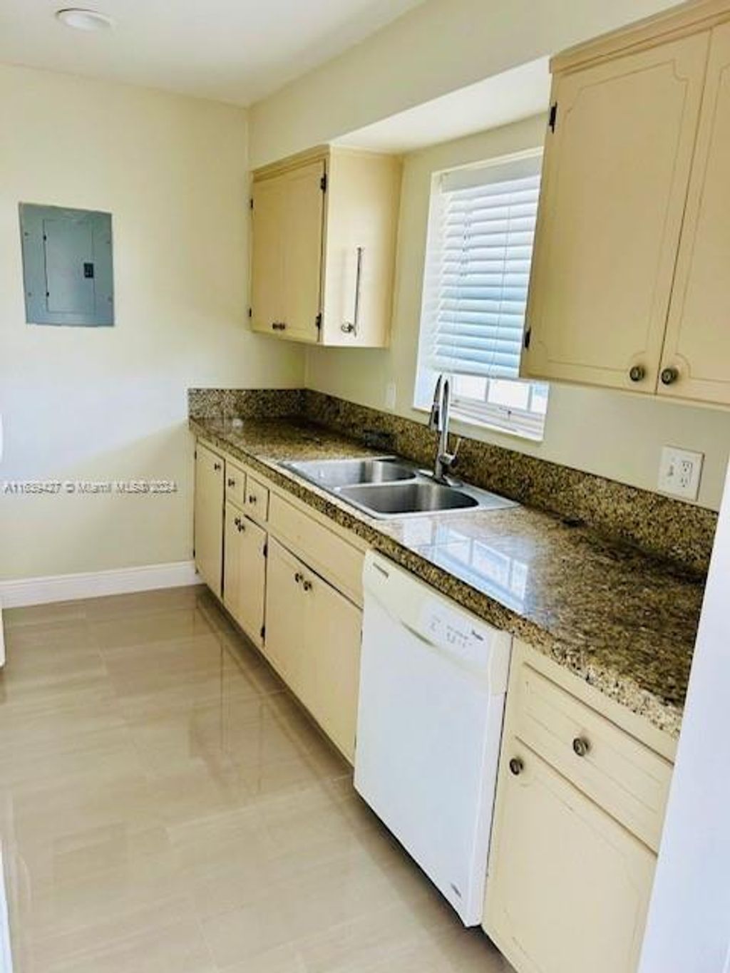 Photo of 148 Yacht Club Dr #7, North Palm Beach, FL 33408 (MLS # A11639427)