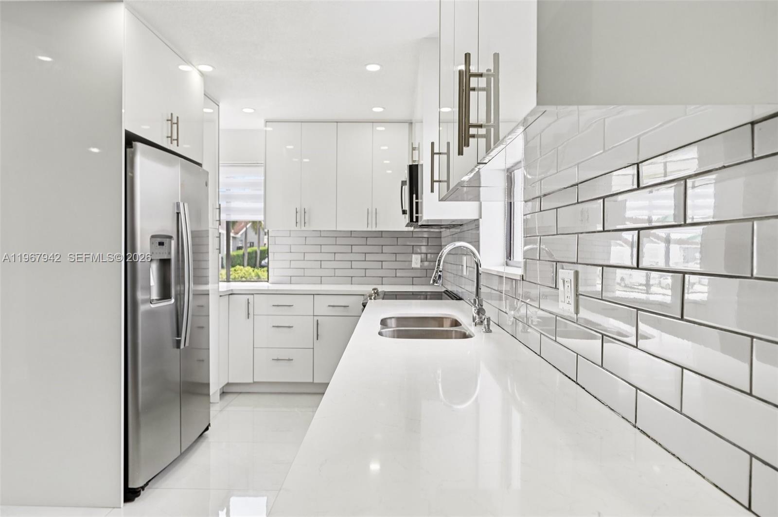 LIME GROVE ESTATES SEC 3 - Residential