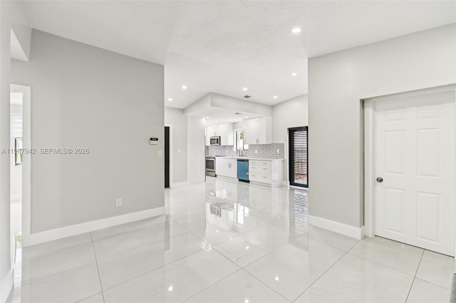 LIME GROVE ESTATES SEC 3 - Residential