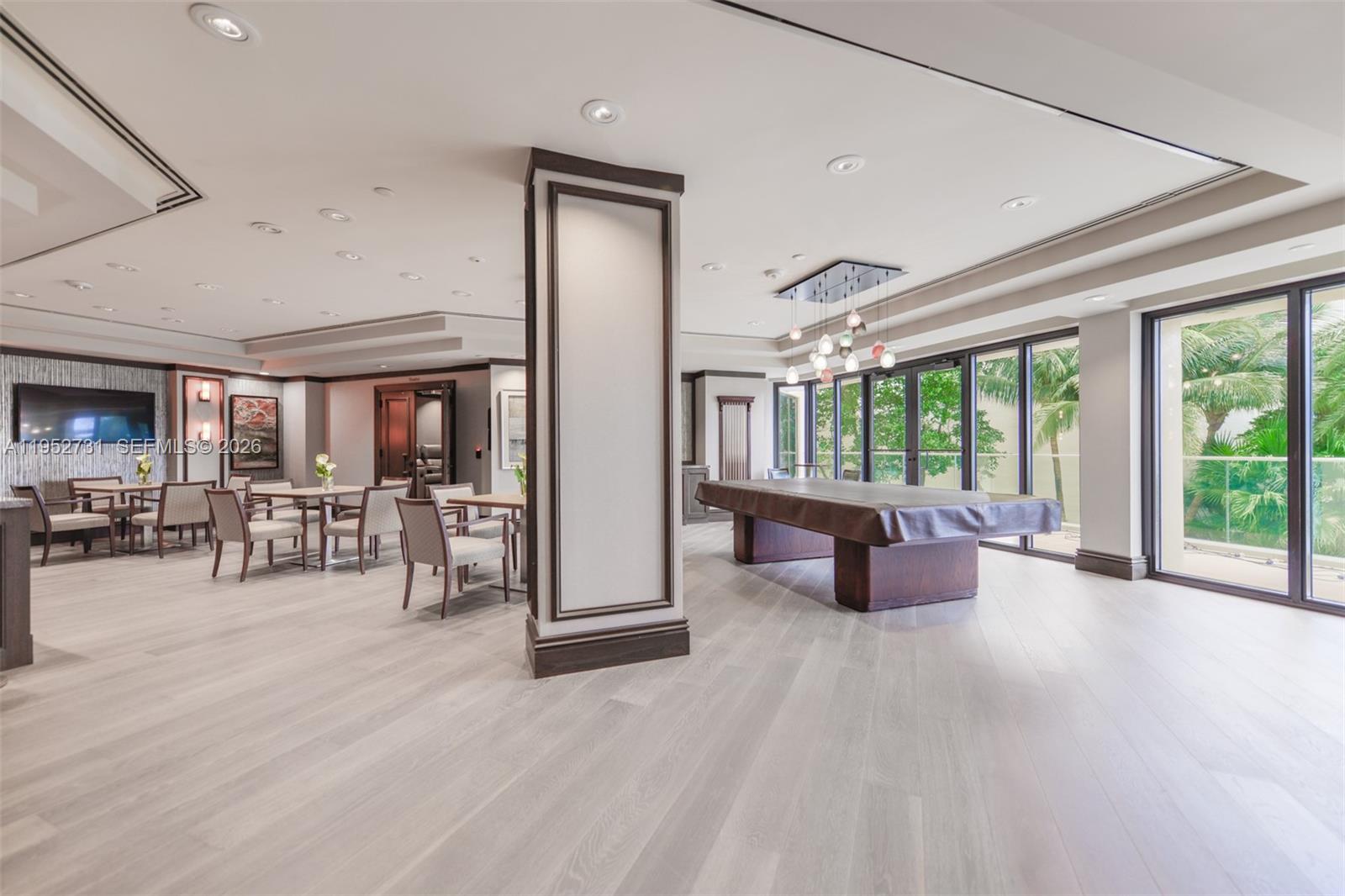 2800 ISL BLVD WILLIAMS IS - Residential