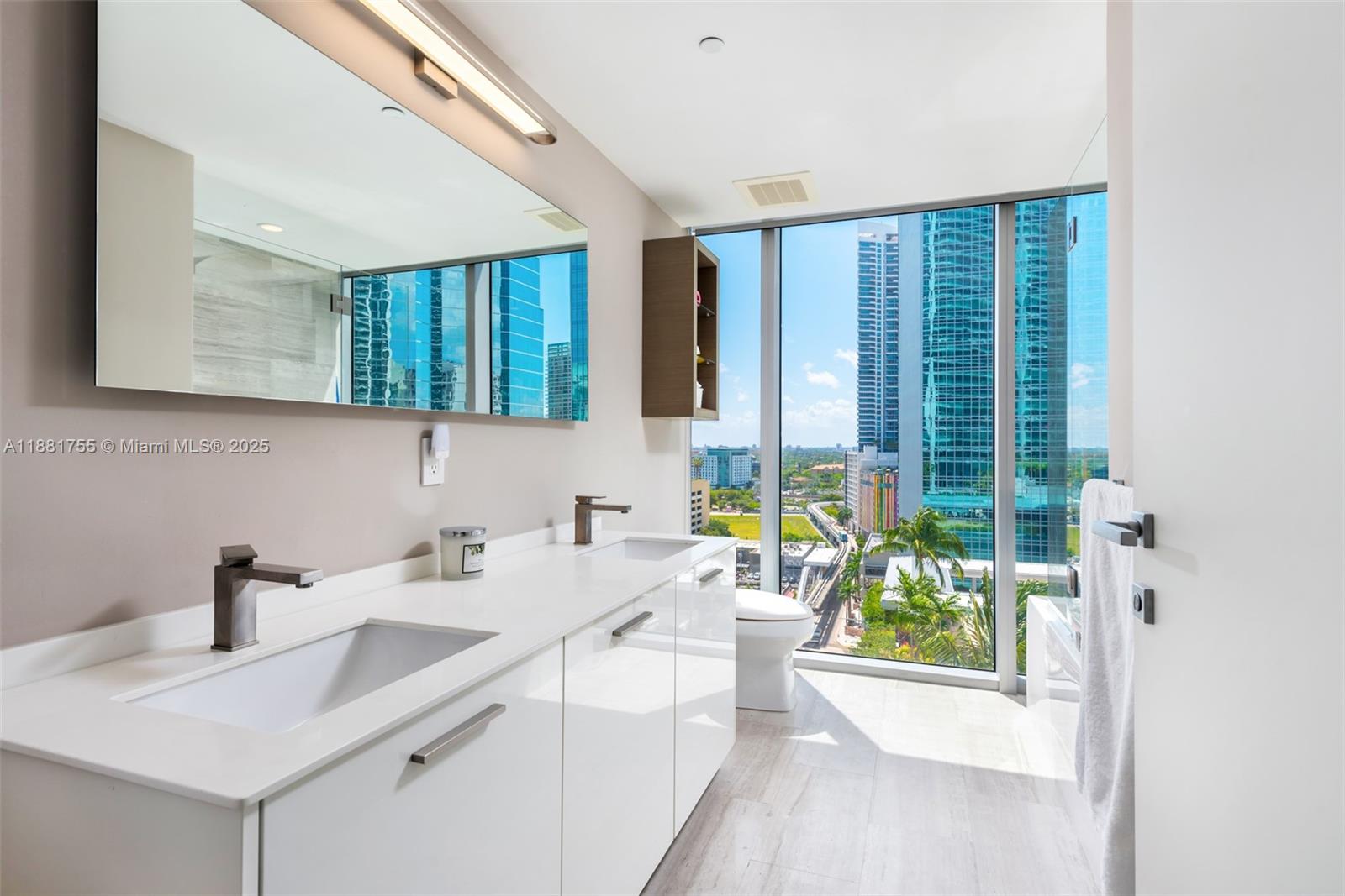 BRICKELLHOUSE CONDO - Residential Lease