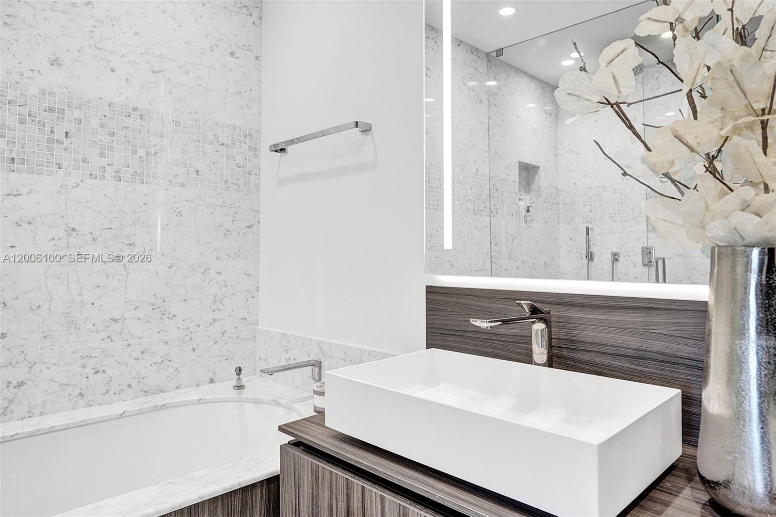 BRICKELL FLATIRON CONDO - Residential Lease
