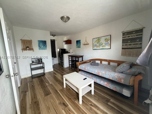 7638 N MIAMI AVE APT 4, MIAMI, FL 33150 - Image 502ea9d2c8c9f5e3628ed1face50a9b4/8314044