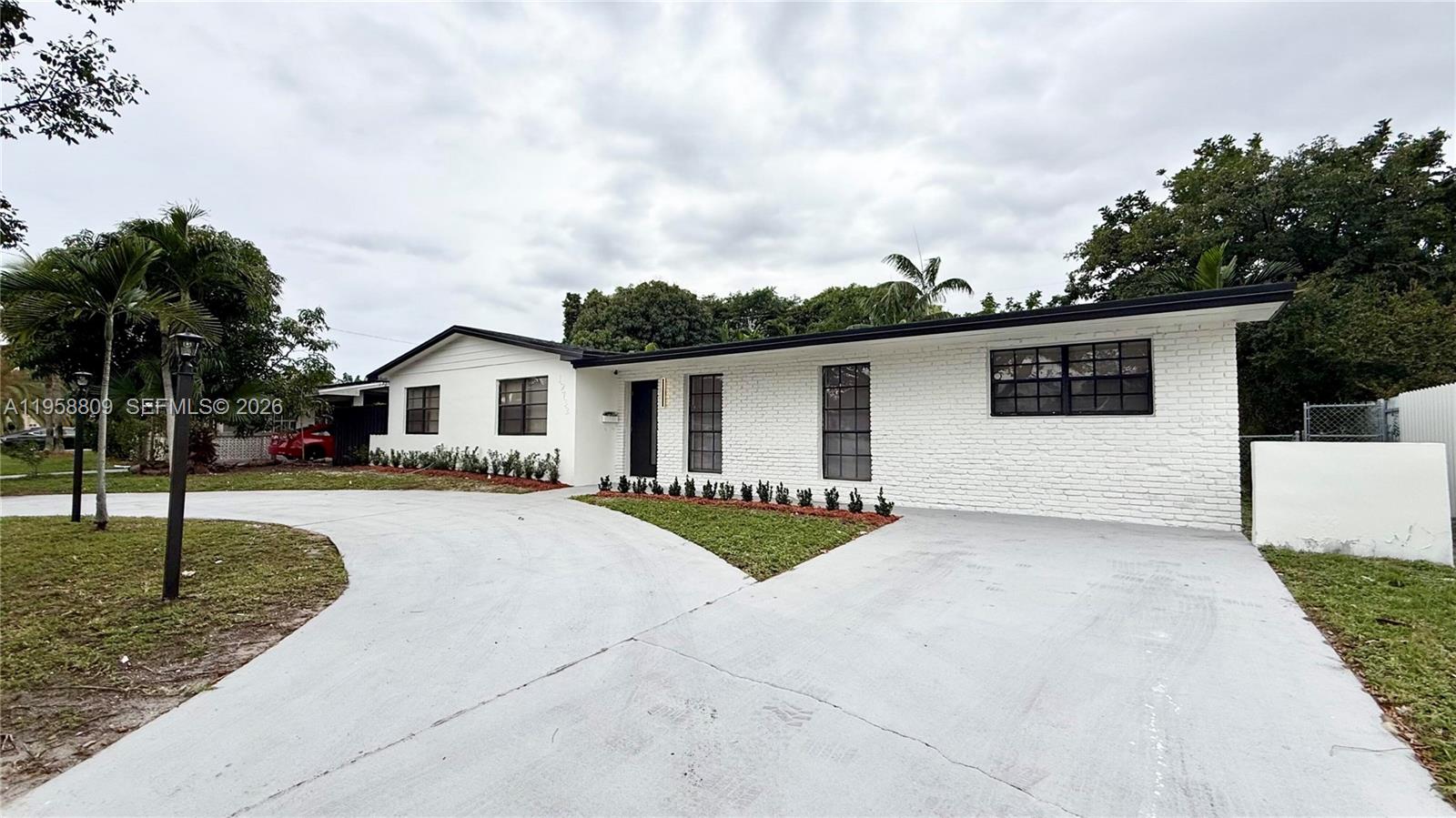 IVES ESTATES SEC 1 - Residential