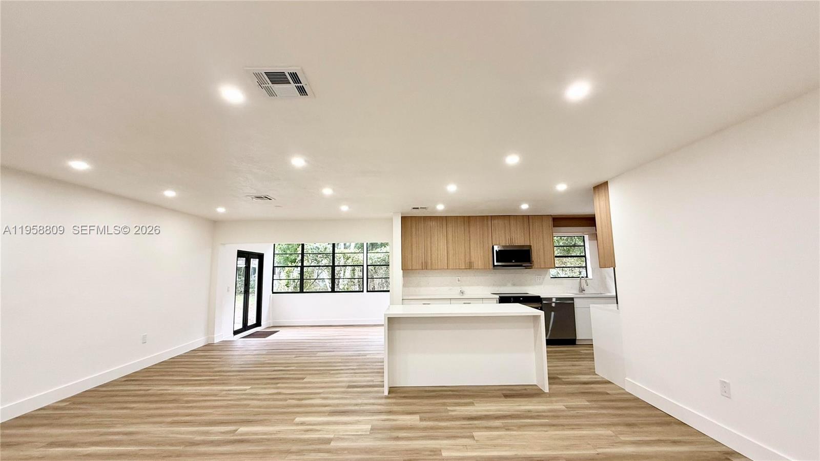 IVES ESTATES SEC 1 - Residential