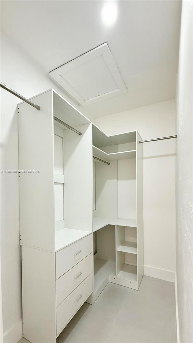 IVES ESTATES SEC 1 - Residential