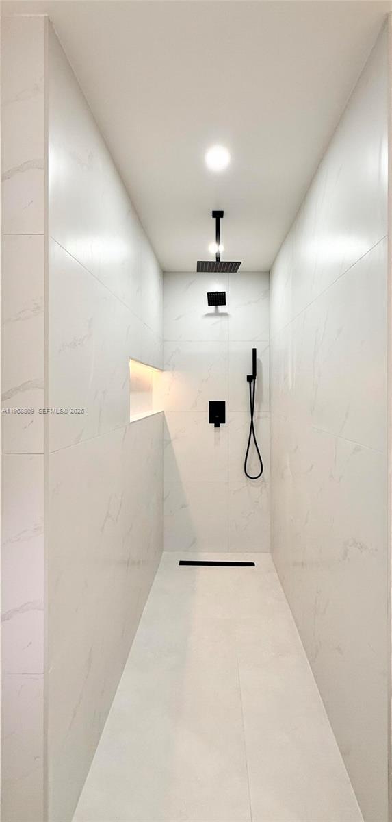 IVES ESTATES SEC 1 - Residential